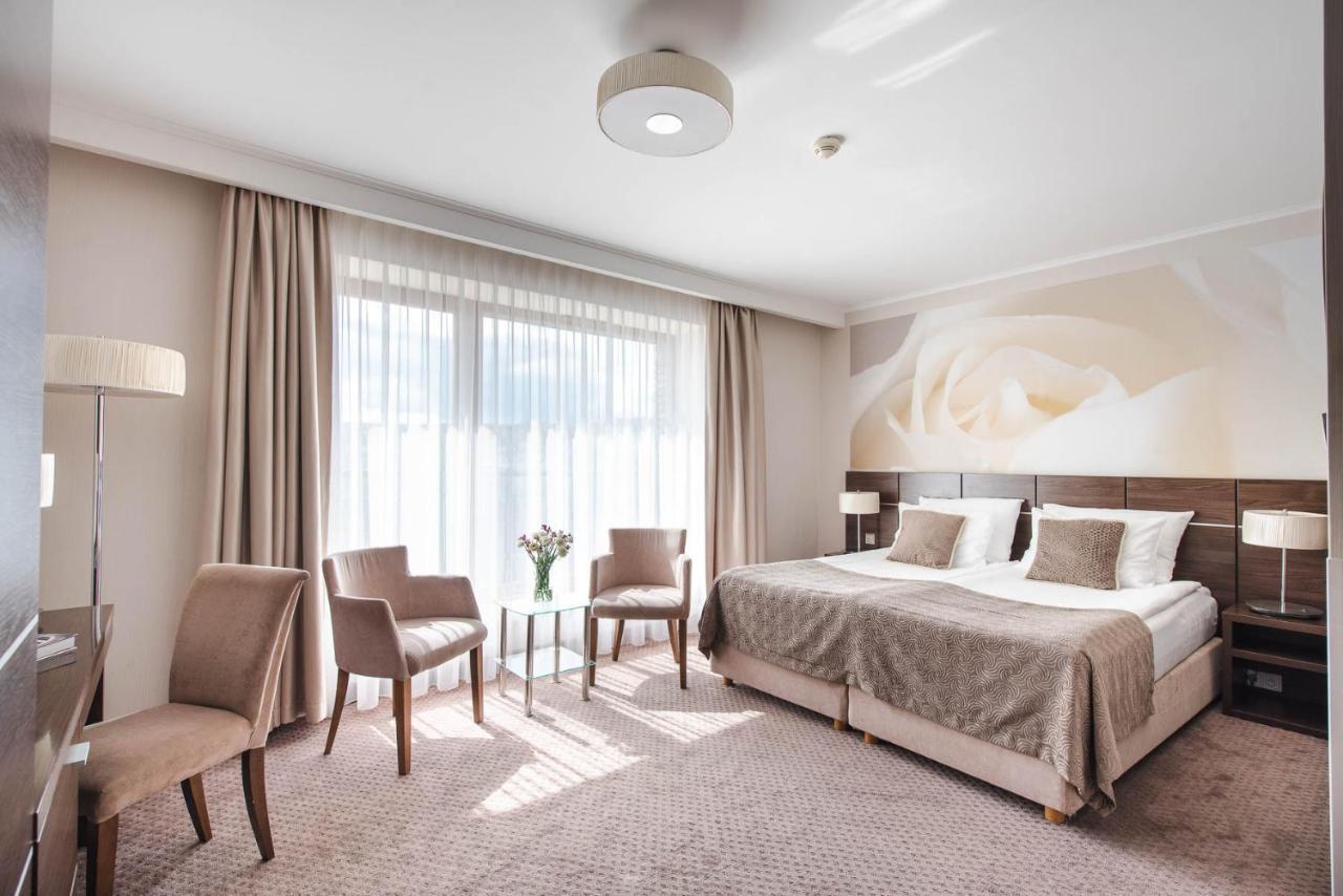 Różany Gaj Hotel 4*
